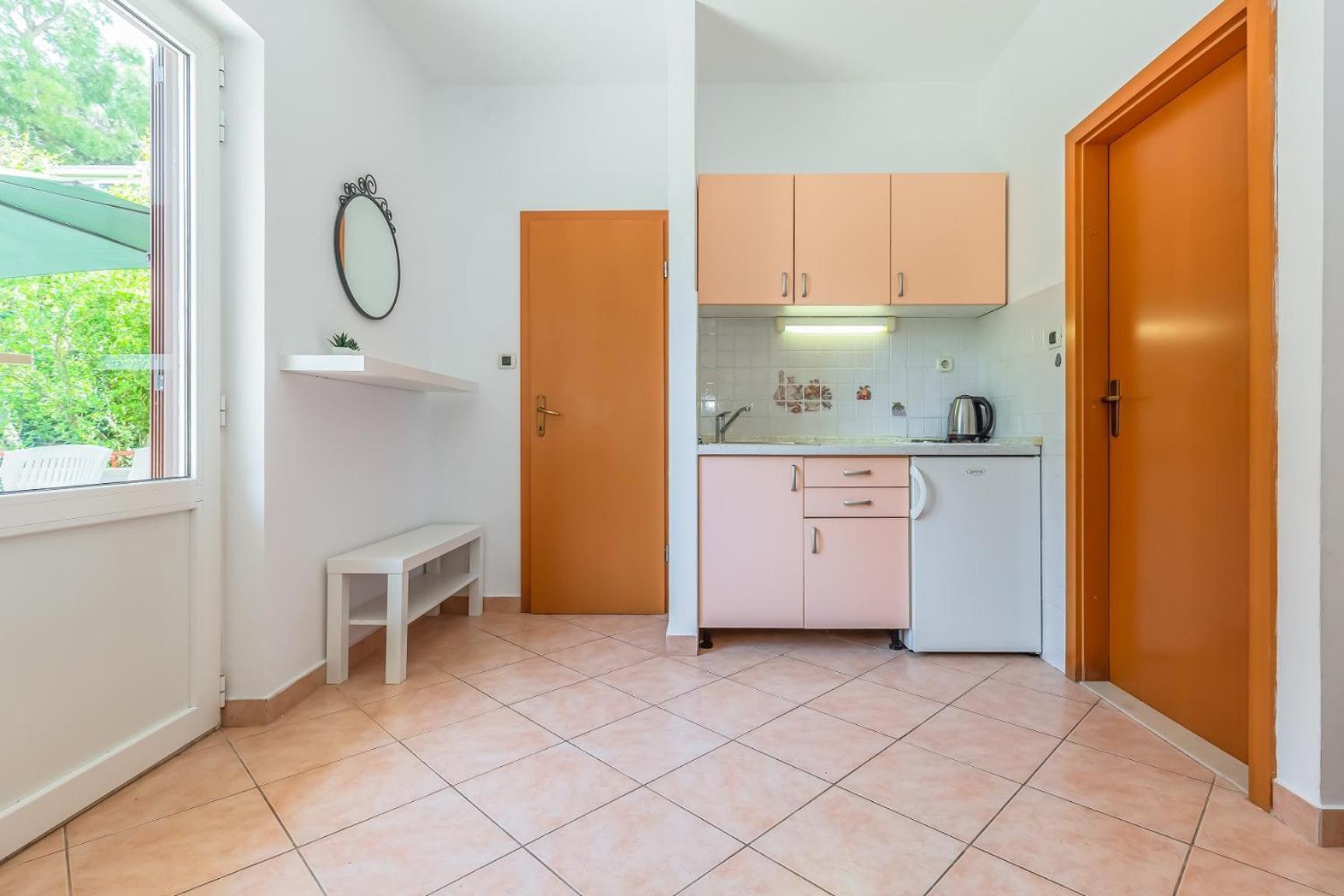 Apartments Agneza Tucepi Exterior photo