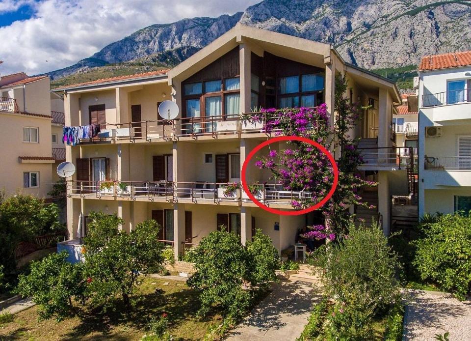 Apartments Agneza Tucepi Exterior photo
