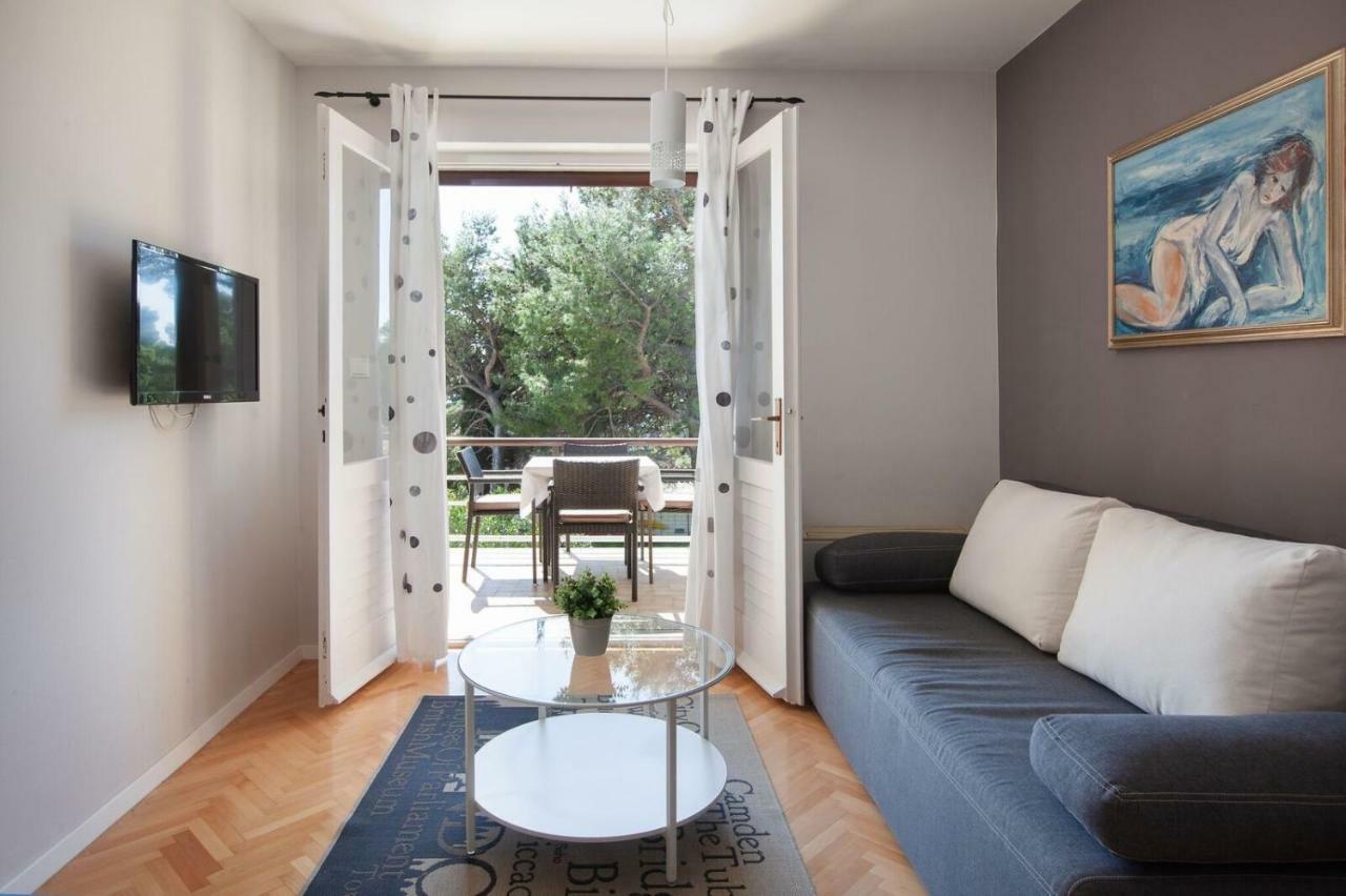 Apartments Agneza Tucepi Exterior photo